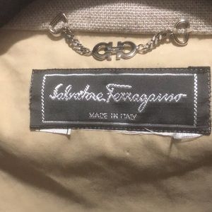 SALVATORE FERRAGAMO! BEIGE LINEN & BLACK LEATHER ACCENTED JACKET!